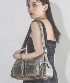 JEANASIS 4ポケットワンショルダーBAG シルバー 新品未使用】JEANASIS 4ポケットワンショルダーBAG シルバー
