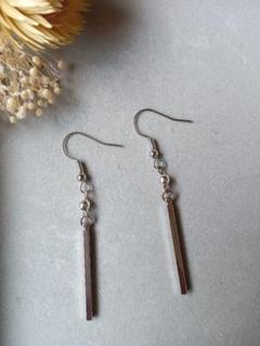 シンプルストレートバーピアス