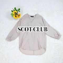 【スコットクラブ】個性的 デザインシャツ ブラウス 薄手 さらさら Vネックのサムネイル