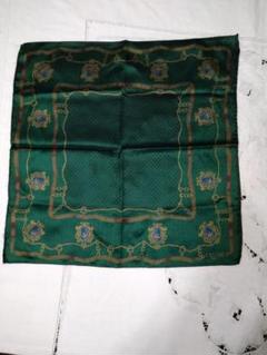 90s 美品 CELINE セリーヌ スカーフ シルク 貝 グリーン 緑 90s 美品 CELINE セリーヌ スカーフ シルク 貝 グリーン 緑