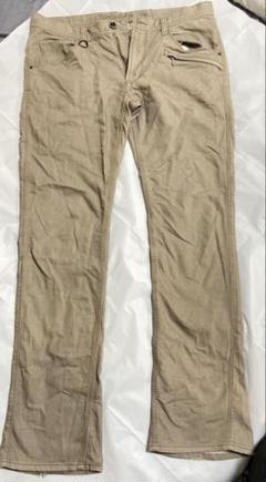 ニコルフォーメンベージュ ストレートレッグパンツ ジッパー付き