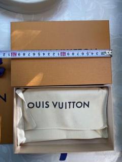 【美品】LOUIS VUITTON ギフトボックス 空箱 ショッパー 紙袋 布袋 2025年最新】ヴィトン 箱 紙袋の人気アイテム - メルカリ