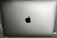 Apple MacBook 2017 スペースグレー 256GB