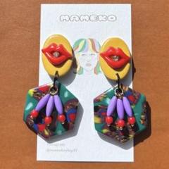 一点 くちびる レッド ポリマークレイ 花柄 VINTAGE レトロ ピアス