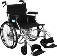ランキングや新製品 車椅子 ノーパンクタイヤ 便利でゆったりサイズ リハビリ訓練に最適 ♿️自走型 - 看護/介護用品
