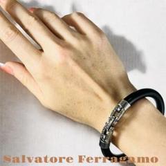 Salvatore Ferragamo ブラック バングル