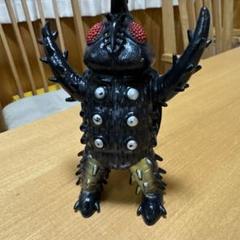 当時物】マルサンやブルマァクのウルトラ怪獣ソフビ人形を出張