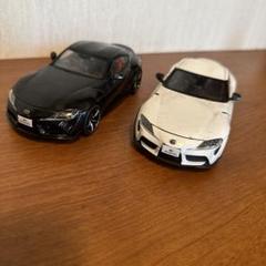G R スープラ　ミニカー　ホワイト＆ブラック2台セット G R スープラ ミニカー ホワイト＆ブラック2台セット - メルカリ