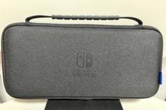 美品Nintendo Switch ケース ブラック 持ち手付き