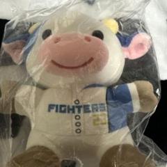 ファイターズ　牛ぬいぐるみ　さちとらセット ファイターズ 牛ぬいぐるみ さちとらセット - メルカリ