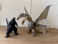 SH.MonsterArts ゴジラ 1991 & メカキングギドラ 新宿決戦 S.H.MonsterArts ゴジラ (1991) -新宿決戦- | 魂ウェブ