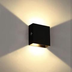 Lightess LED ブラケットライト