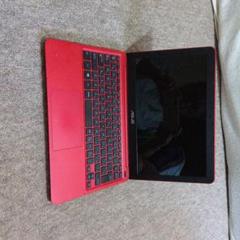 ASUS　　X205T