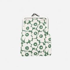 ♧新品未使用♧マリメッコ　marimekko がま口　ポーチ　60周年記念 Pikkuinen Unikko 60周年 がま口ポーチ 新品未使用 - メルカリ