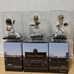 阪神タイガース ボブルヘッドフィギュア 2体セット　中野　村上 阪神タイガース ボブルヘッドフィギュア 2体セット 中野 村上