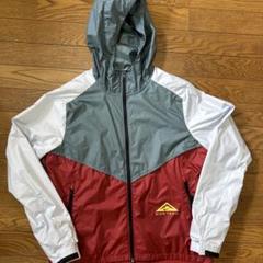 Nike Trail shield ナイキトレイル　シールド　ナイロンジャケット