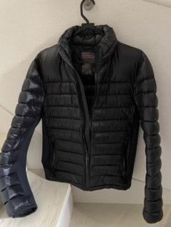 【希少サイズ】美品！プラダ ダウンジャケット ホワイト三角プレートロゴ　44 PRADA（プラダ）ダウンジャケット/ダウンベスト 白 サイズ:44(L