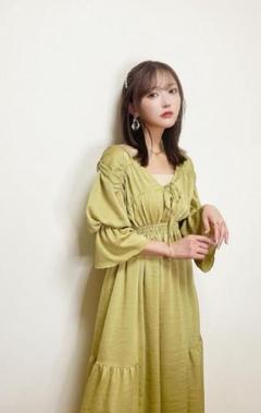 Crayme, ベルトショルダーワンピース　菅野結以　クレイミー ✩新品 crayme オフショルダーワンピース 菅野結以さん着用