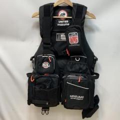 極美品　マズメ　フローティングベスト mazume レッドムーンライフジャケットⅨ カモ