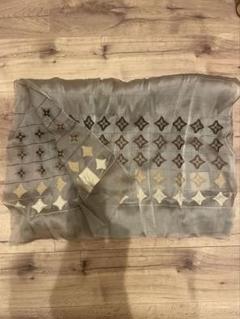 Louis Vuitton シルクストール グレー