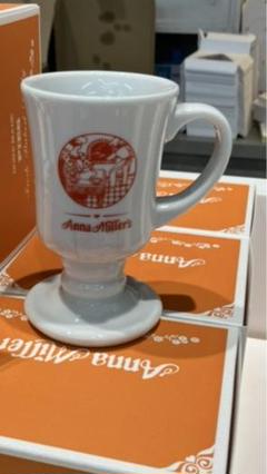 アンナミラーズ　ネックレス　缶バッジ　非売品 アンナミラーズ ネックレス 缶バッジ 非売品