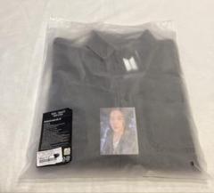 ☺️BTS☺️SUGA AgustD オーバーサイズシャツ Mサイズ 新品 超格安価格 BTS SUGA Agust D TOUR D-DAY OVERSIZED SHIRT