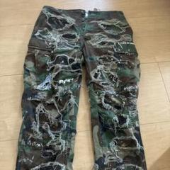 INNOCENCE NY デストロイデニム カーゴパンツ 迷彩 INNOCENCE NY デストロイデニム カーゴパンツ 迷彩