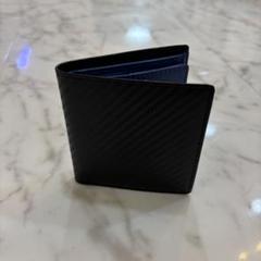 [新品未使用]ブラック・ブルー 本革二つ折り財布