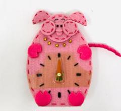 置き時計/フェルト/ピンク/豚/幸せの豚/デザイン/時計/可愛い/ビンテージ