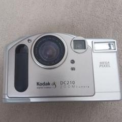 Kodak DC210 デジタルカメラ ズーム機能付き 通電ok 撮影不明のサムネイル