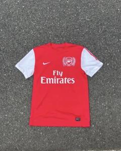 Nike アーセナル ハーフジップシャツ 短丈 Nike アーセナル ハーフジップシャツ 短丈
