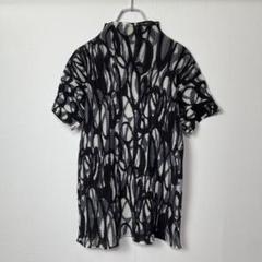 【美品】ミーバイイッセイミヤケ プリーツ ハイネック ワッフルカットソー 千鳥柄 イッセイミヤケ 半袖カットソー ハイネック ワッフルプリーツ 総