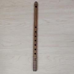 横笛240篠笛(獅子田)中古品(紫山) Amazon | 紫山 篠笛 獅子田 籐両巻 内部赤塗 6穴 6本調子 篠笛袋