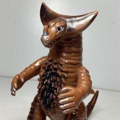 ゴモラ　ウルトラマン　 硬質　ミニソフビ　ポピー製 ゴモラ ウルトラマン 硬質 ミニソフビ ポピー製 - メルカリ