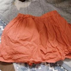 UNIQLO ユニクロ　女の子赤　スカート110120