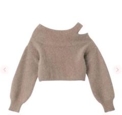 ココディール　ラクーンオフショルショートニット ラクーンオフショルショートニット（COCODEAL ラクーン