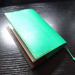 レザークラフトブックカバー文庫本サイズ