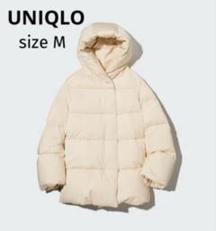 UNIQLO - 新品 ユニクロ パウダーフィールショートダウンコート ベージュM UNIQLO - 新品 ユニクロ パウダーフィールショートダウンコート