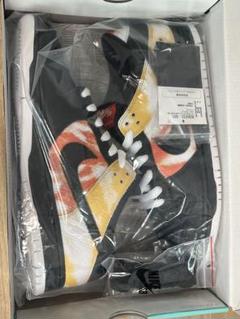 Nike SB Dunk Low "Raygun Tie-Dye/Black"のサムネイル