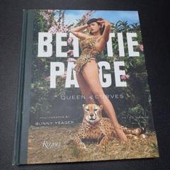 ベティ・ペイジ Betty PAGE 1950年代 カルトモデルBOOK ONE Amazon.co.jp: 【THE BETTY PAGES】 #2 ＜1988年＞ BETTY PAGE
