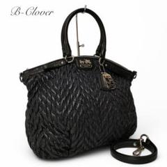 COACH｜コーチから創立70周年記念バッグ「シェブロン」が登場