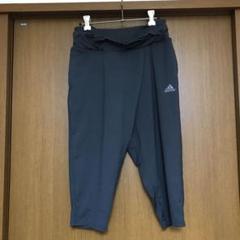 新品未使用　adidas ヨガパンツ