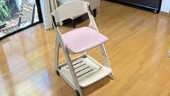 子ども用ピンク椅子