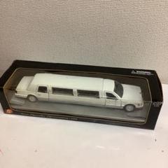 5155⑧リンカーン　リムジン　1996 レア　1/24 5155⑧リンカーン リムジン 1996 レア 1/24 - メルカリ