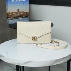 CHANEL ベージュゴールドチェーンウォレット ベージュ系 CHANEL CHAIN WALLET(シャネル チェーンウォレット
