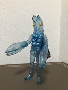 ミドルサイズシリーズ バルタン星人 クリアブルーVer. 新品未開封】バルタン星人 ミドルサイズシリーズ クリアブルー