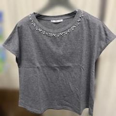 RETRO GIRL グレー 半袖Tシャツ ビーズ付きのサムネイル