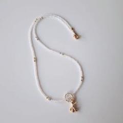 No.187　ビーズネックレス　ハンドメイド　リボンチャーム　ビーズアクセサリー