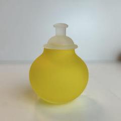 ガラス 壺 蓋付き 黄色 つや消し