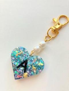 ハンドメイドイニシャルキーホルダーA